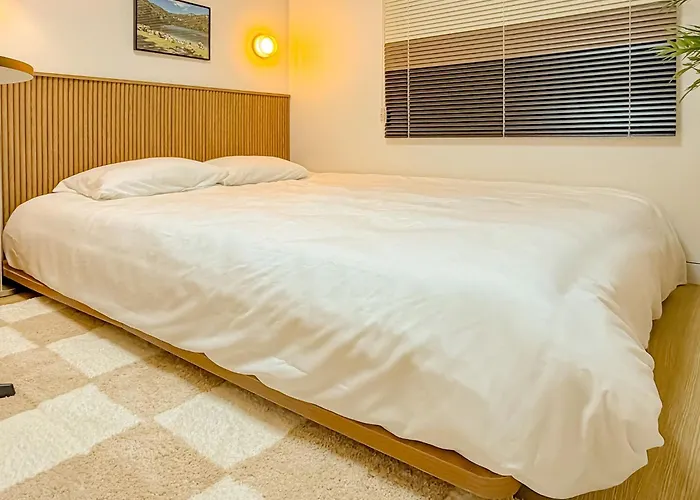 Hongdae & Mangwon Stay, 5min To Daeheung Stn ,gangnam 20mins, Itaewon,yongsan