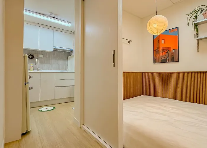 Hongdae & Mangwon Stay, 5min To Daeheung Stn ,gangnam 20mins, Itaewon,yongsan アパート ソウル特別市